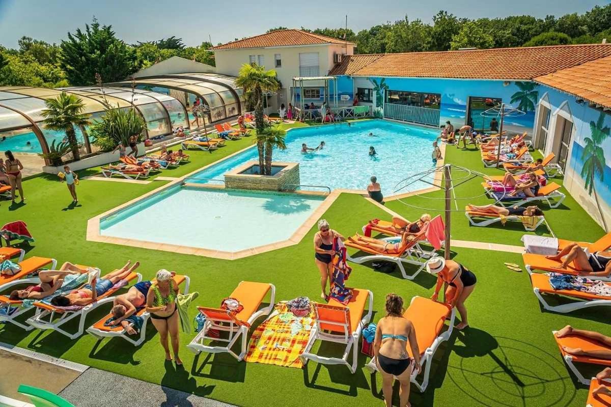 Camping 4 Etoiles - Parc Aquatique - Eei0Fi Saint-Georges-d'Oleron Ngoại thất bức ảnh