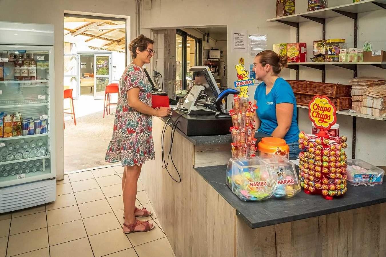 Camping 4 Etoiles - Parc Aquatique - Eei0Fi Saint-Georges-d'Oleron Ngoại thất bức ảnh